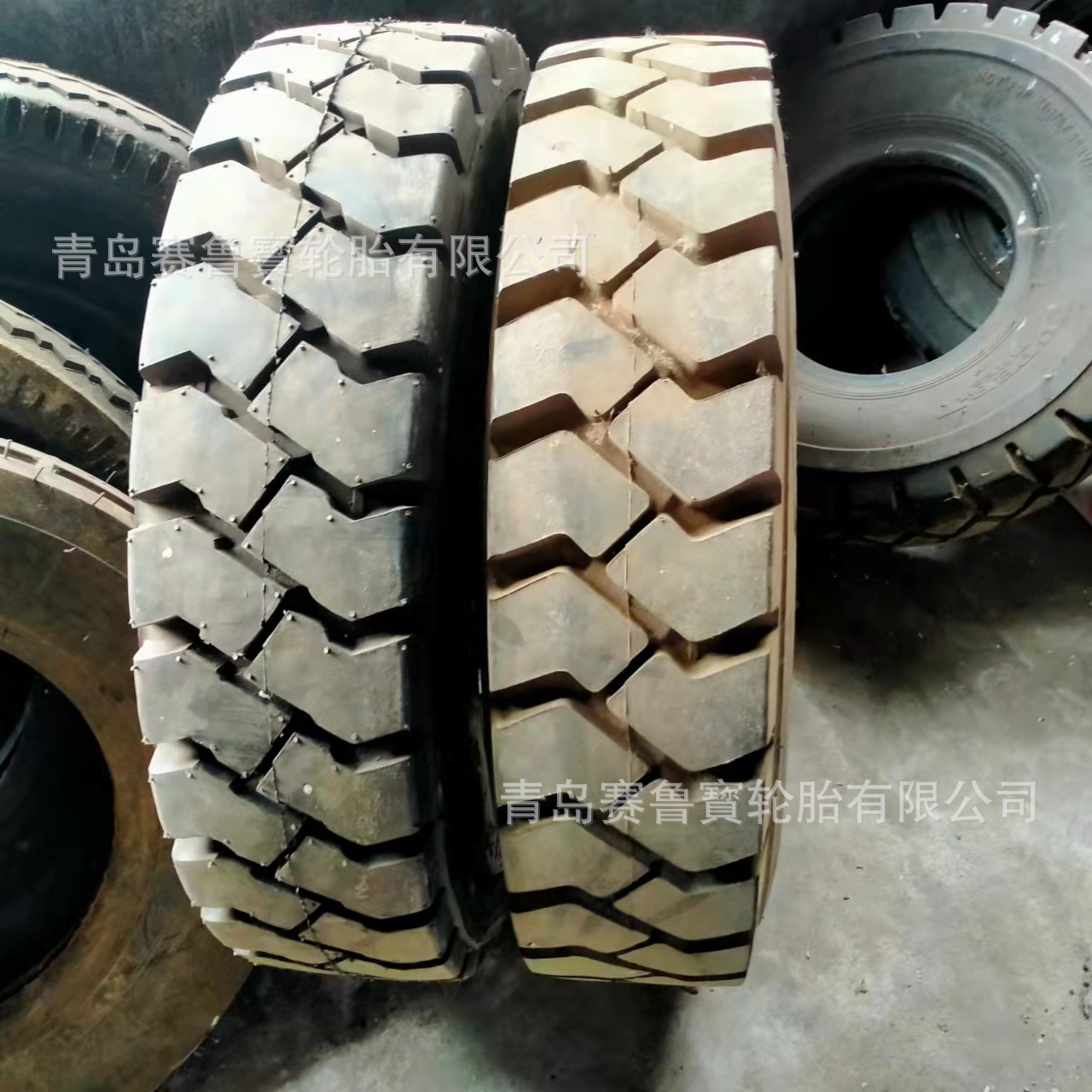 充气叉车轮胎 8.25-15 825-15 工业轮胎