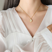 ��ͨ�L��r�пɐ�ˮ�ΰ׺�ؐ�ʹڵ�����У�@�ٴ���hŮ������b