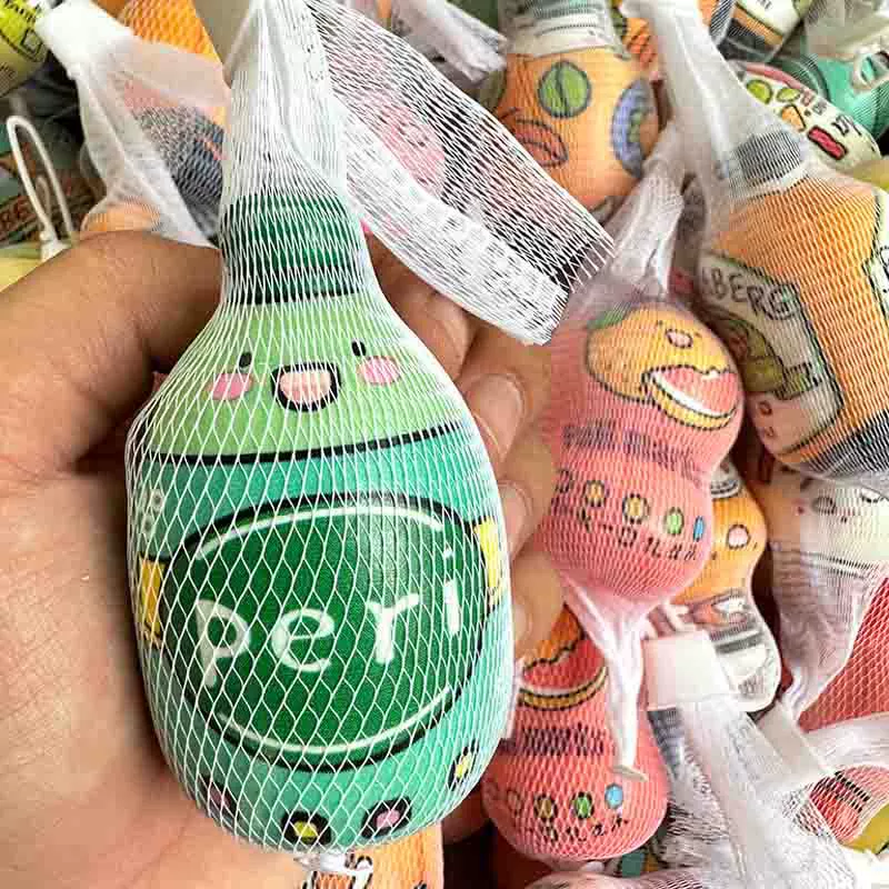 Чистые красные бутылки с фруктами распаковать и зажимать музыку медленно отскок студенческие подарки для мужчин и женщин декомпрессионные украшения Yiwu игрушки оптом