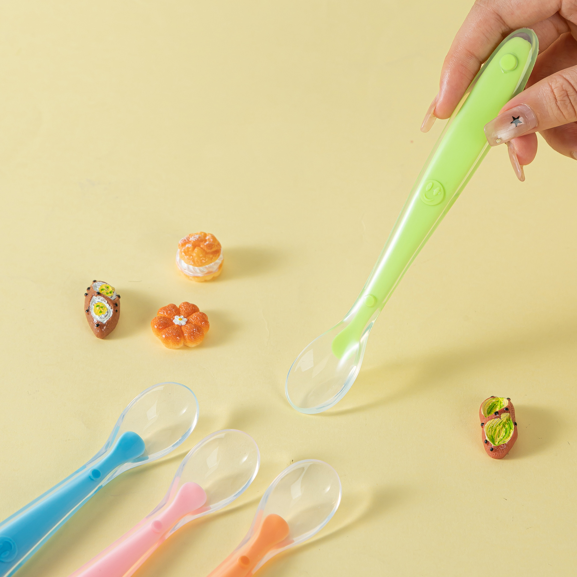 Cucharas para bebés, cucharas de entrenamiento para bebés, cubiertos para niños, cubiertos para bebés, cucharas para bebés, cucharas para bebés