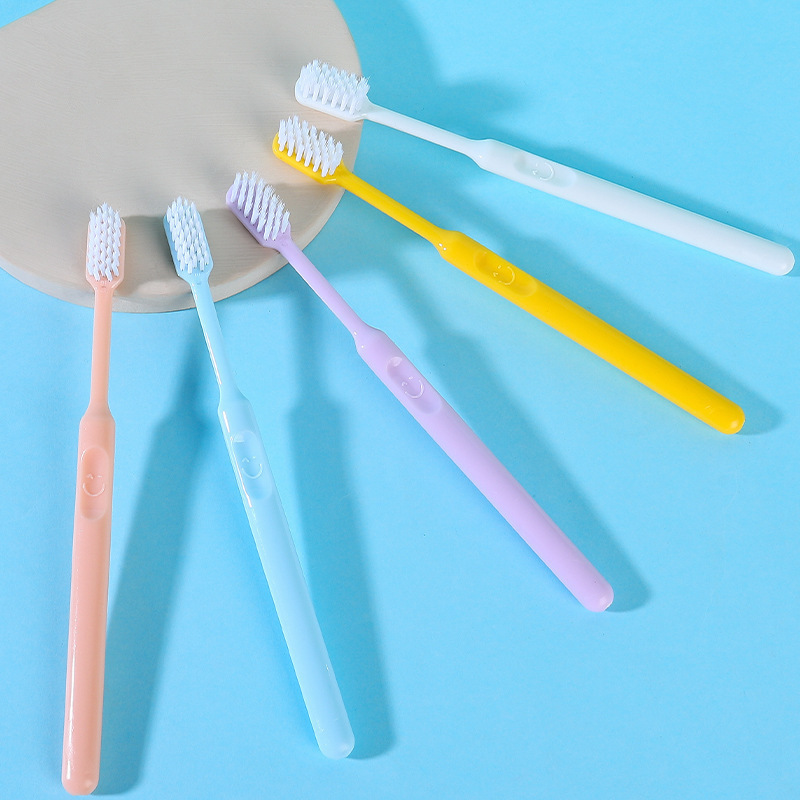 Barril cepillo de dientes de pelo suave cepillo de dientes para adultos hogar hogar limpieza profunda protector de encías bucales macarrón color para estudiantes