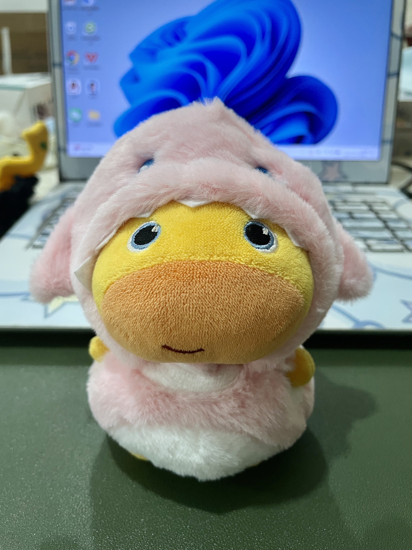 Pink shark two-piece set [headgear + clothes]