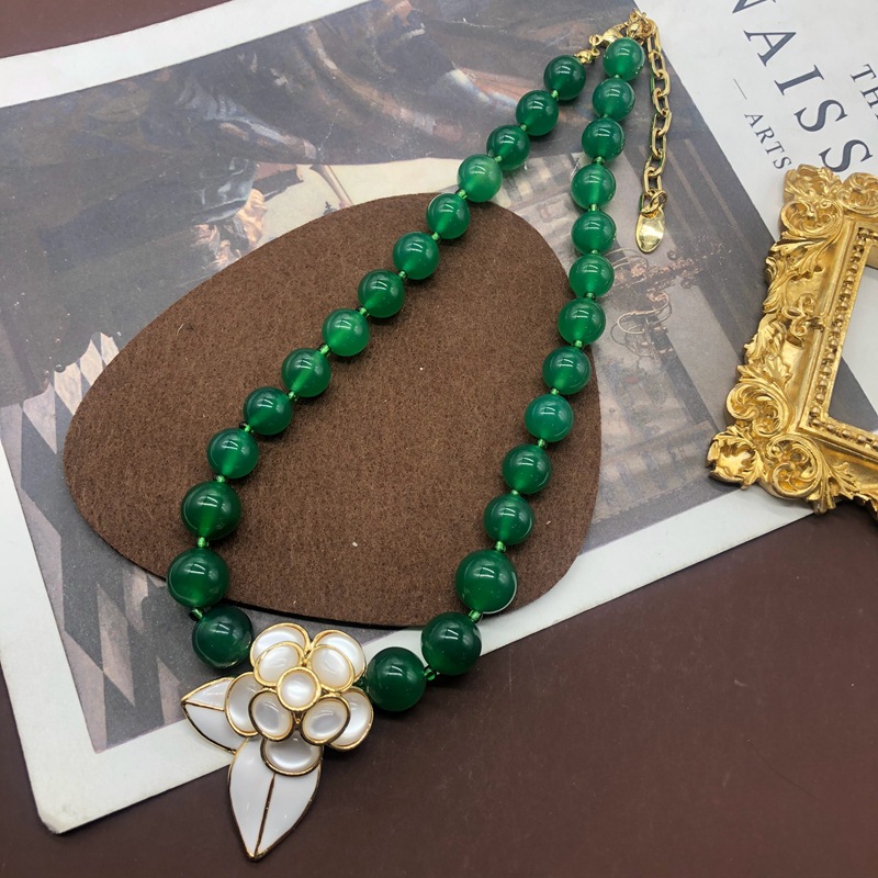 Holiday, Banquet, Cocktail Party Occasion Alloy Material Wholesale Jewelry Basic Retro Classic Style Geometric Alloy Artificial Pearls Agate Plating Inlay Earrings Necklace