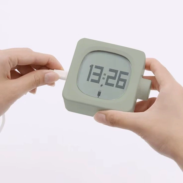 1 Set Color: Yellow Material: Abs Square Small Alarm Clock Creative Student Clock Bedroom Bedside Office