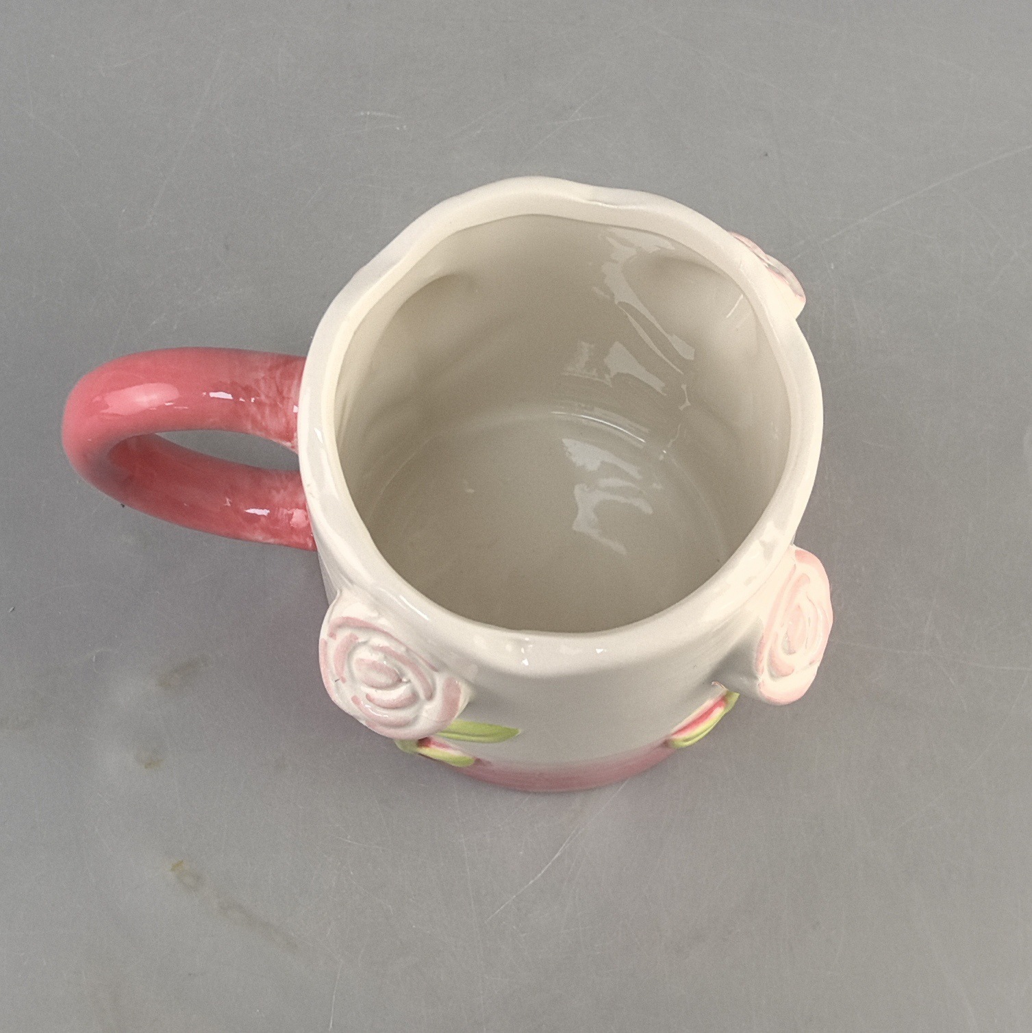 Transfronterizos mano flor insins corazón de niña estereoscópio relieve tulipas campanas de viento flor de cerámica taza de regalo de vacaciones