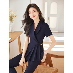 夏の職業服の高級感ファッションスーツの女性の正装の気質は身を修めて痩せています。