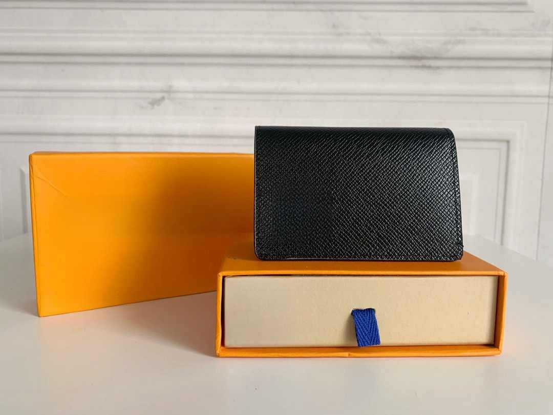 크로스 패턴 블랙