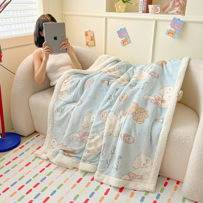 Otoño e invierno más manta cálida de terciopelo Manta multifuncional de terciopelo de leche Manta de almuerzo de terciopelo de cordero grueso Manta de terciopelo de regalo al por mayor