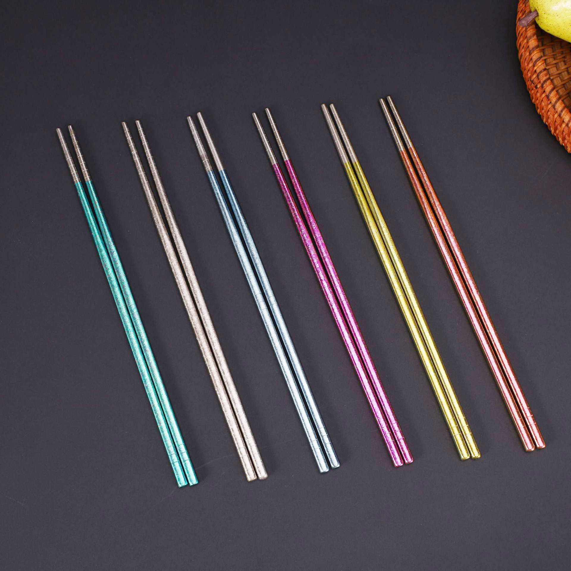 Pure Titanium Tableware Chopsticks Gift Box for Home Use, Antibacterial, Camping, Portable, Dishwasher-Safe, Non-Slip, Outdoor Camping, Portable, Non-Slip