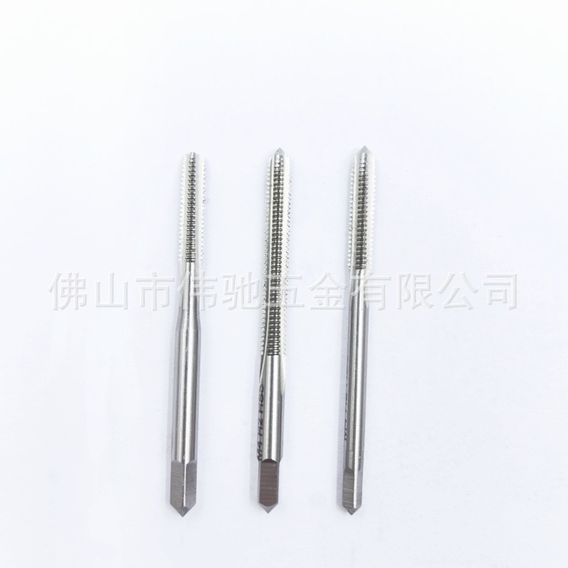 白直槽丝锥5
