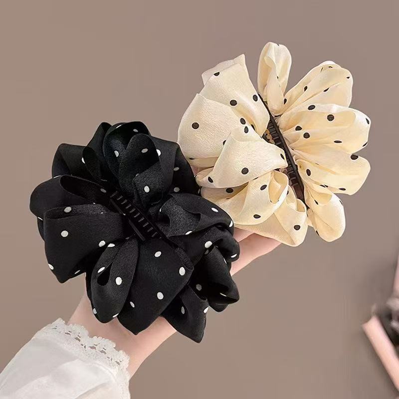 Korean-style new hair accessories with a voluminous, fluffy, cloud-like, bubble-shaped, polka dot, and floral design, creating a sweet and charming look, including banana hair clips
