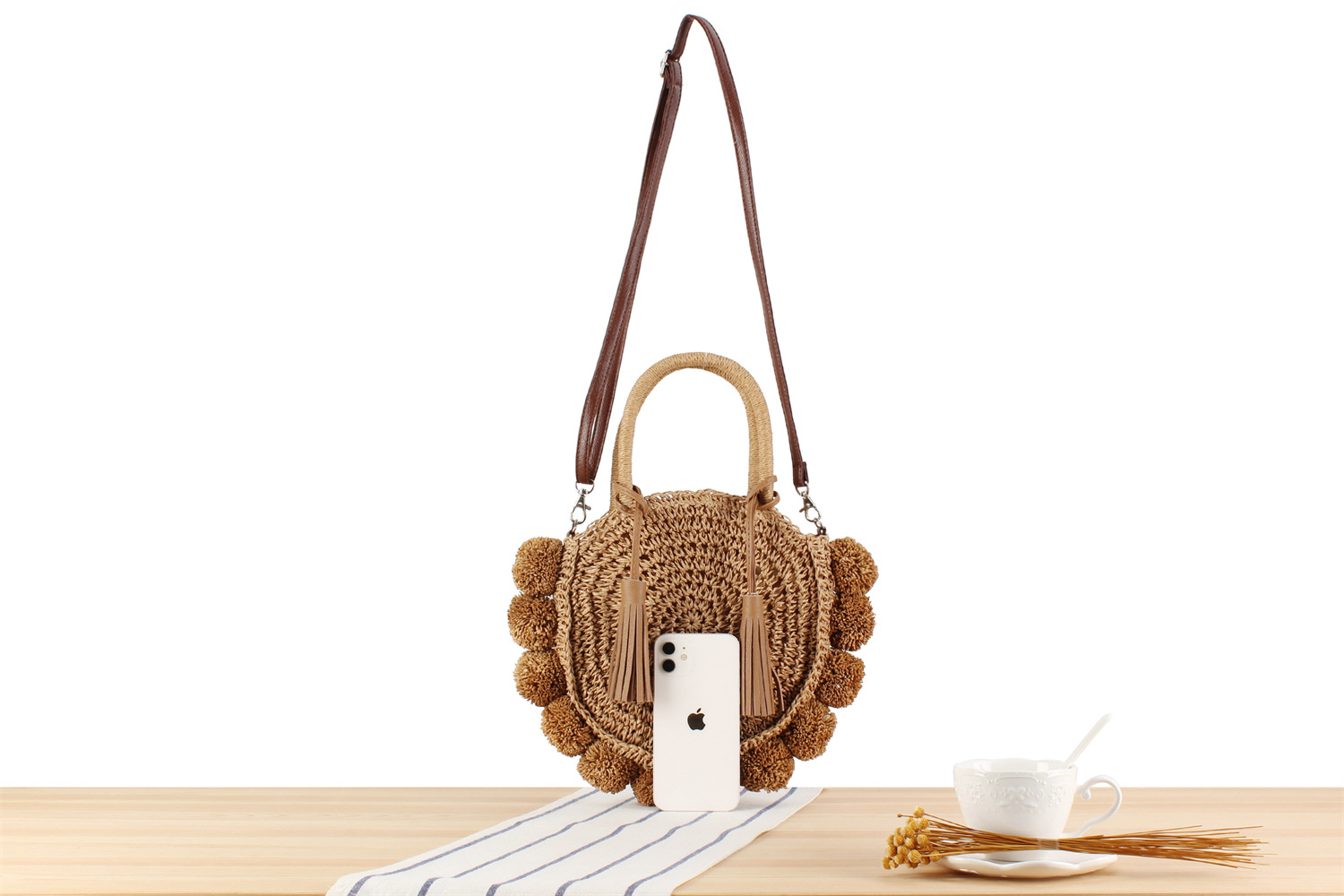 Women's Medium Paper String Solid Color Vacation Beach Weave Round Zipper Straw Bag display picture 5
