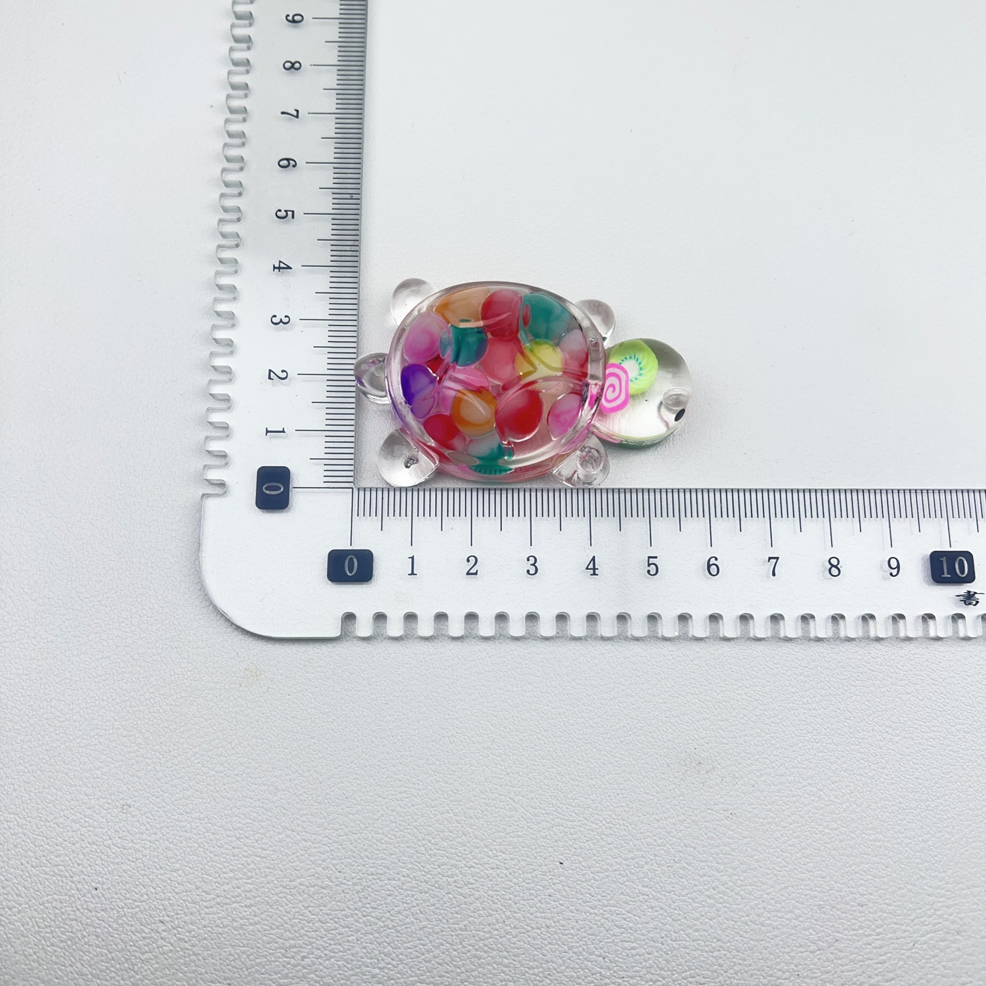 Chatter en vivo explosión de joyería DIY arena flotante en aceite explosión tortuga llavero bolso de teléfono móvil colgante decoración de escritorio