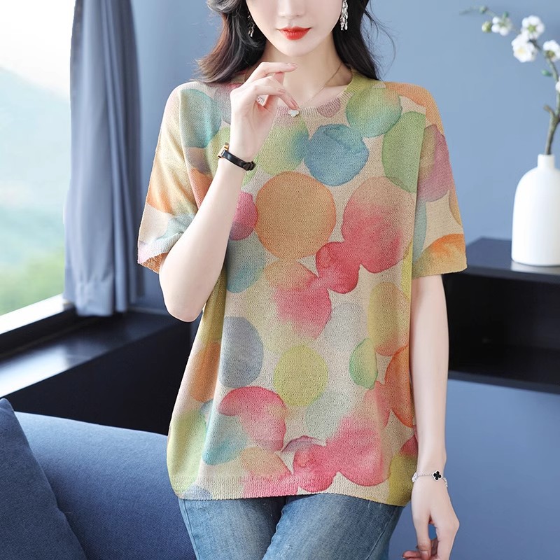 Hot-selling linen knit short-sleeved shirt with ice silk feel and colorful print, 2026 summer plus size women's clothing, factory direct sales.