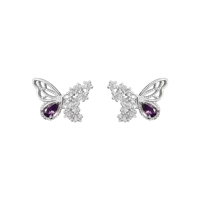 Brincos de tarracha com zircônia e pérolas para mulher elegante_voghion.com