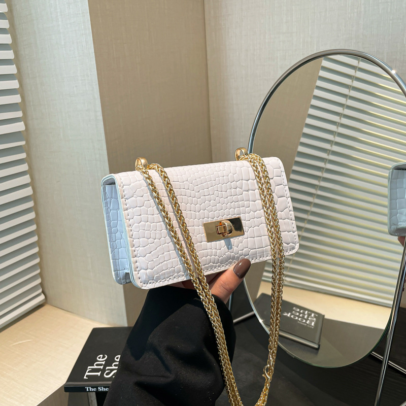 2025 nueva textura de moda cocodrilo primavera esmalte de aire extranjero cadena de cara brillante ocio hombro inclinado bolso pequeño