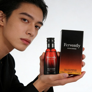 �羳�A�Ϝض���ʿ��ˮ50ml�־�����ľ�|Ƥ������{�������Ե���ˮ