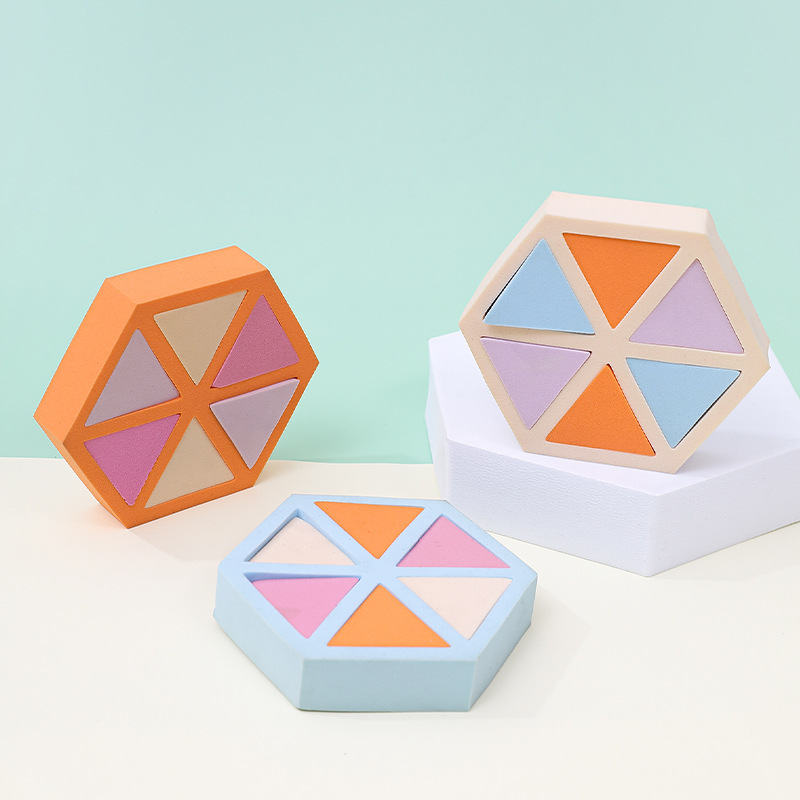 Puff plano personalizado de fábrica, triángulo, seis pétalos redondos, ocho, esponja cosmética sin látex, grande en el agua, transfronterizo