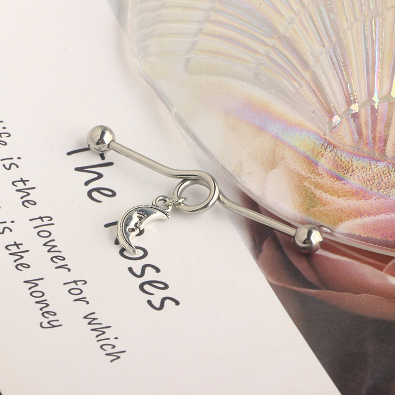 Labret piercing jewelry detail image