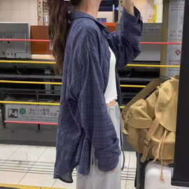复古格子衬衫女韩版秋新款设计感宽松衬衣外套外搭长袖中长款上衣