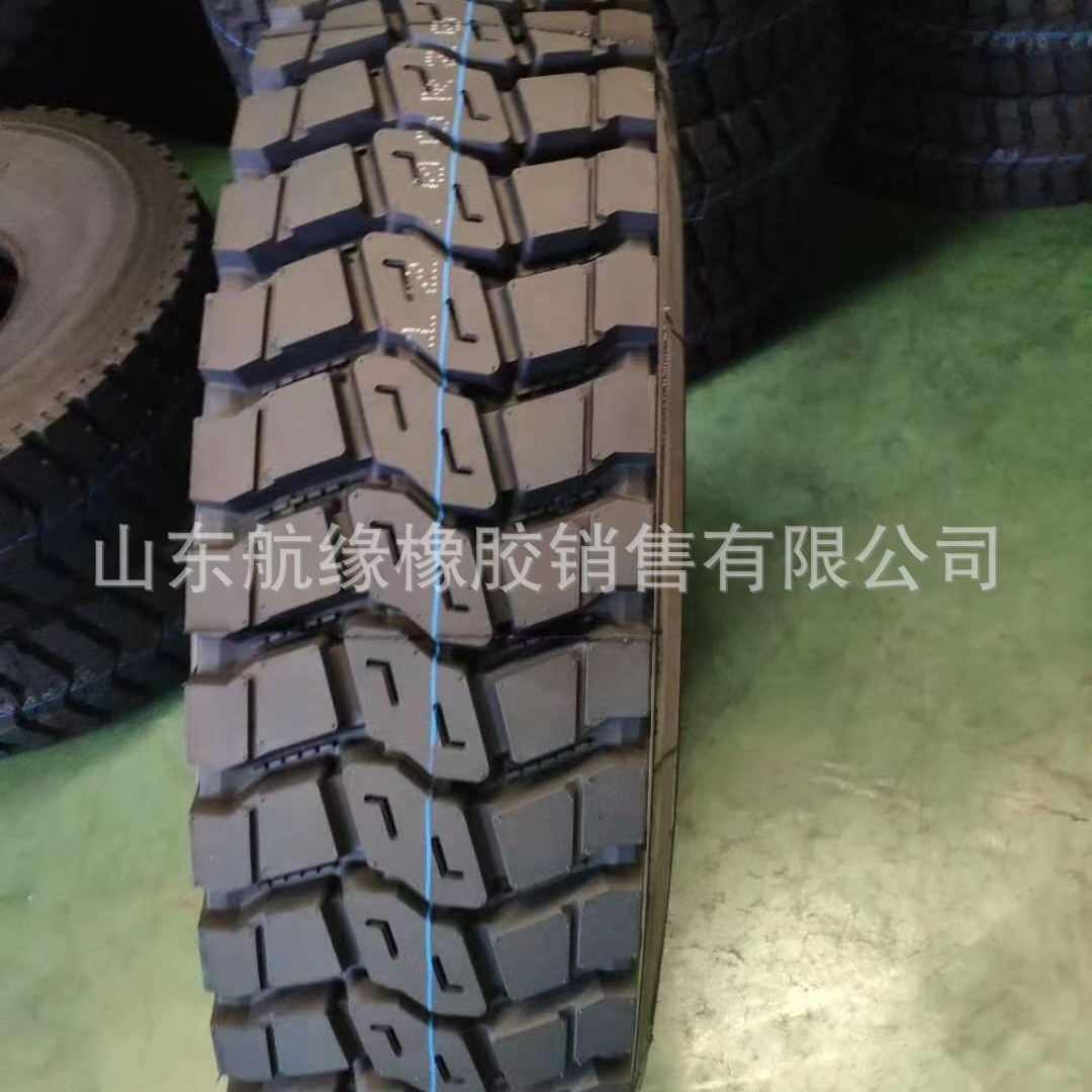 重载型全钢轮胎900R20 1000R20 卡货车子午轮胎矿山花纹轮胎