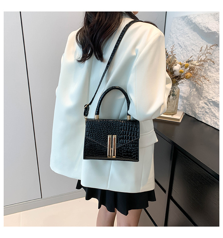 Bellissima, personalizzata, alla moda, borsa a tracolla singola lucida e alla moda da donna, modello 2024, casual e_voghion.com