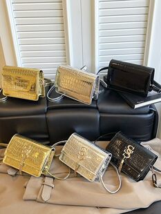 Summer one-shoulder bag for leisure, glossy phone bag, chain bag, 2023, western style