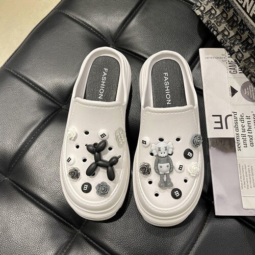 Women's Croc Shoes 2024 Spring and Summer Women's Platform Thick-soled Beach Shoes Student Baotou Outer Slippers