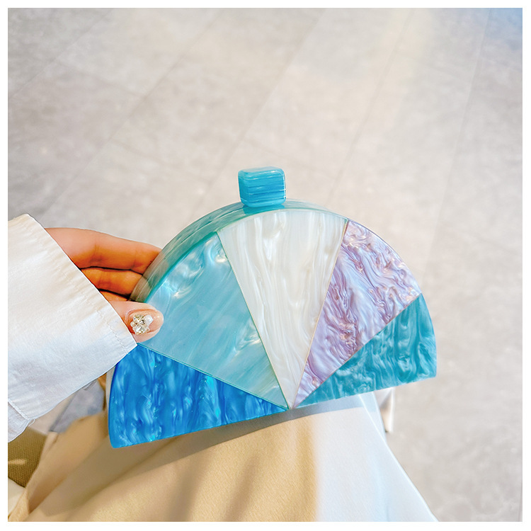 Europa y los Estados Unidos nuevo empalme bolsas de cena de damas semicircular acrílico bolsas de cena personalidad de alto nivel bolsas de mano