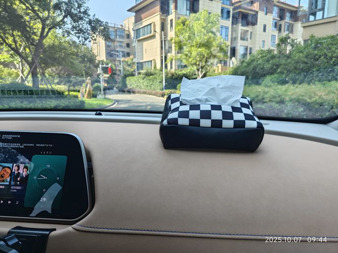 Car Interior Tissue Box, Rear Seat Tissue Packaging, Decorative Tissue Bag, Car Tissue Box, In-Car Tissue Holder