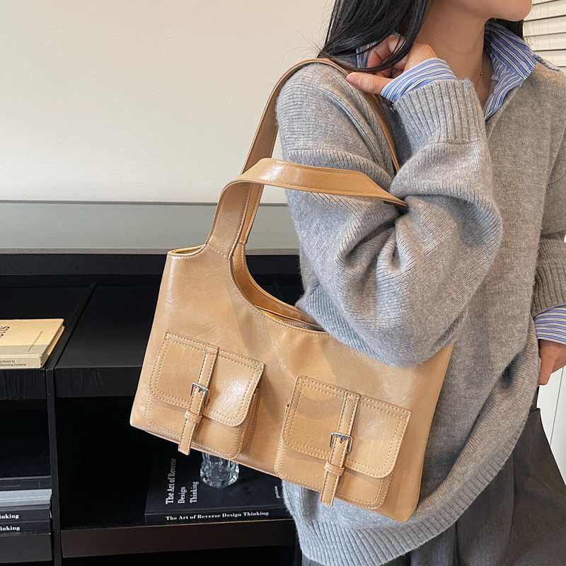 Bolsa de brazo retro coreana para mujeres otoño / invierno 2025 nueva moda versátil bolso de hombro de gran capacidad de viaje bolsa