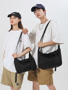Brand Japanese sports capacious shoulder bag for leisure, one-shoulder bag