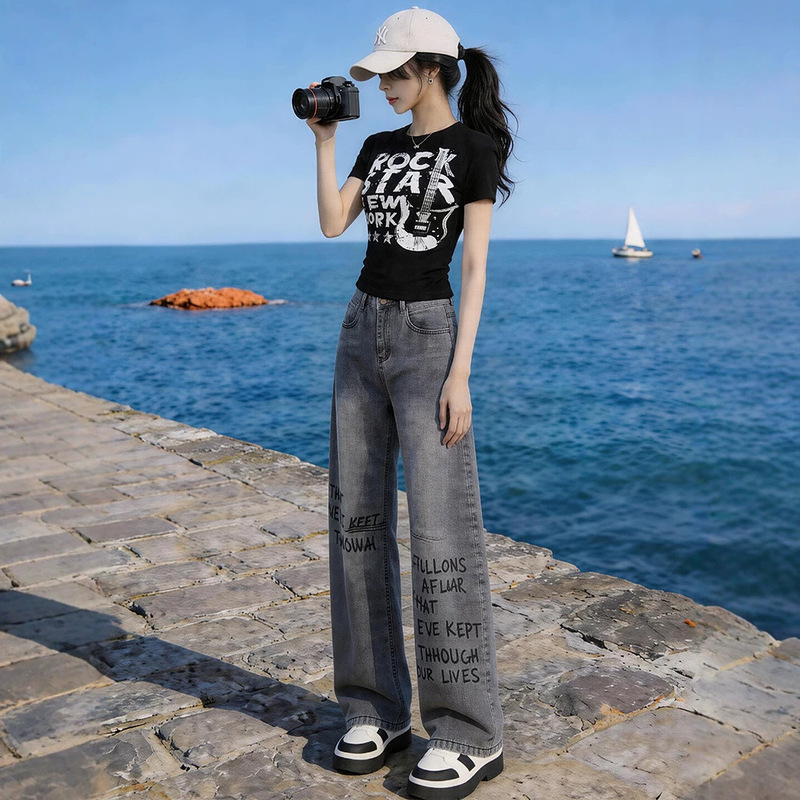 Summer New Retro Street Style Black Printed Short-Sleeved T-Shirt American-Style Straight High-Waist Slim Jeans Suit for Women Summer New Retro Street Style Black Printed Short-Sleeved T-Shirt American-Style Straight High-Waist Slim Jeans Suit for Women