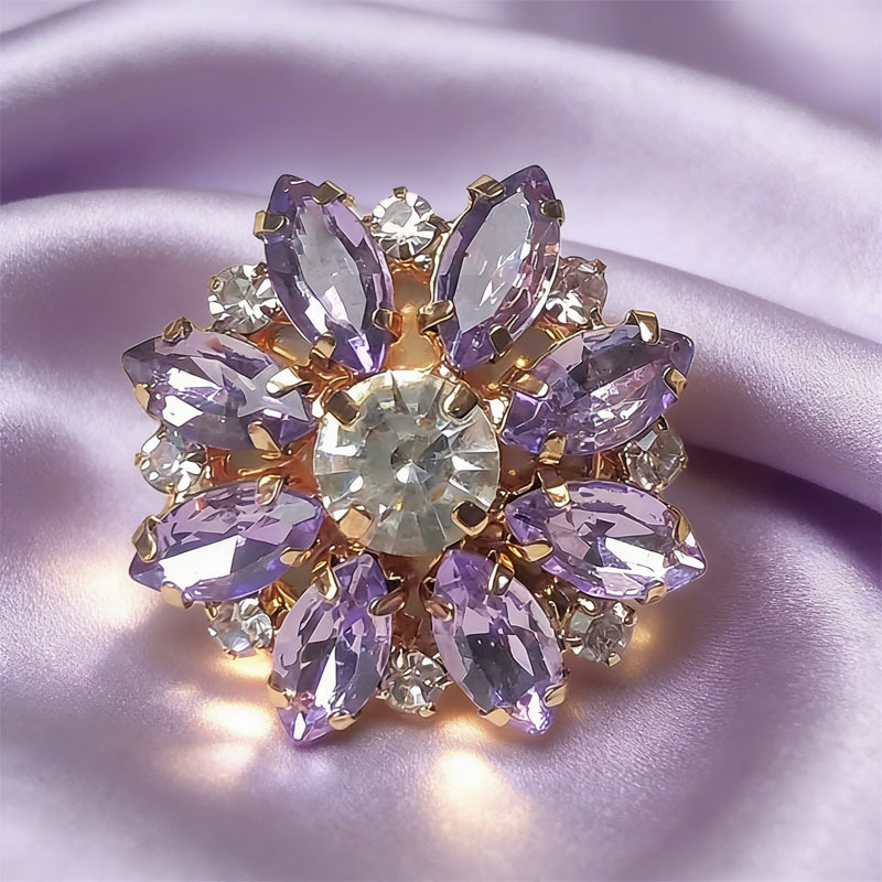 Amethyst Flower Cluster Cufflinks, Business Formal Shirt, French-Style Diamond-Encrusted All-Copper Suit Cuff Accessories, Vintage Floral Cufflinks