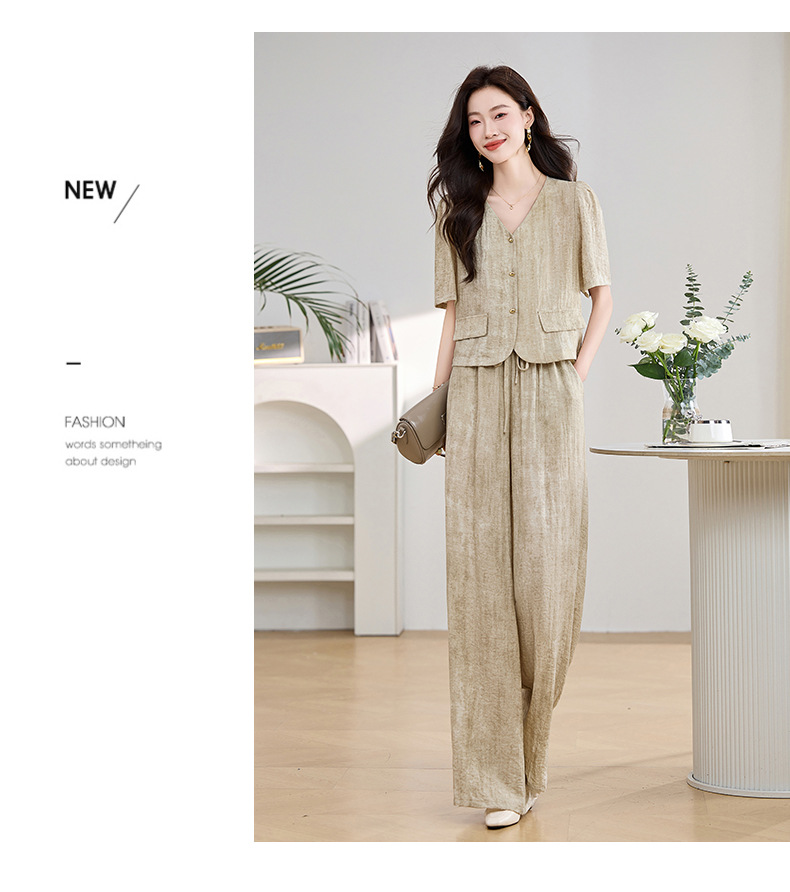 Bộ đồ công sở nữ mùa hè áo vest nhỏ phối quần ống rộng hai mảnh HE9837 — Màu hồng, Màu Kaki chi tiết 10