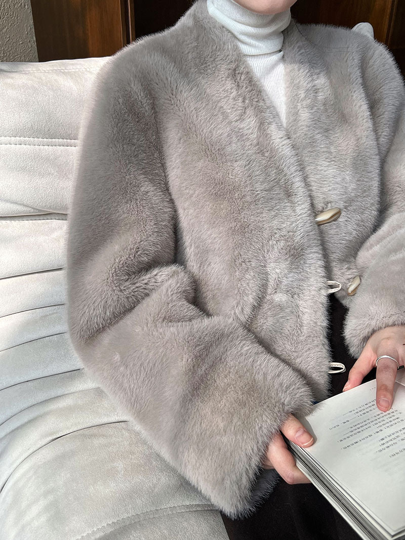 60BFB43A-A415-4964-B293-892C33