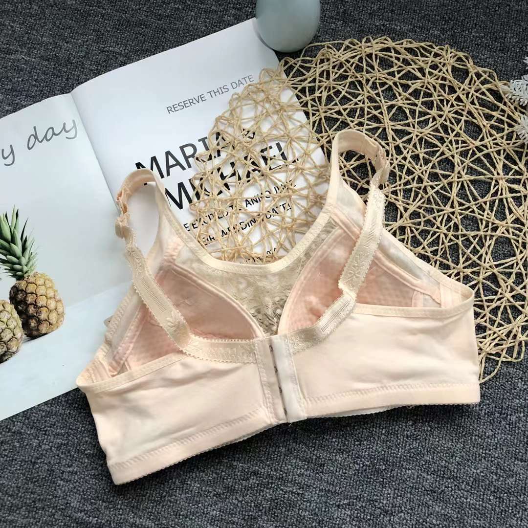 Pechos de verano pequeños ropa interior delgada encaje cómodo transpirable ajustable pechos grandes sin anillo de acero bra mayorista