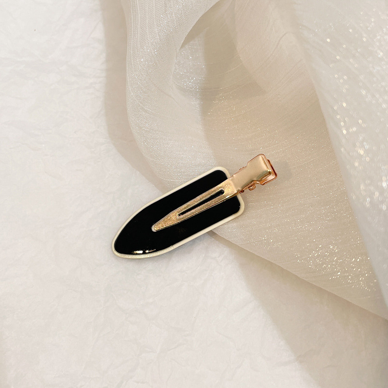 Corea del Sur clip para el cabello de perlas en línea clip para el cabello de mujeres rasgadas clip para el cabello de una palabra clip para el cabello de bordes fría BB clip lateral clip para el temperamento clip para la cabeza