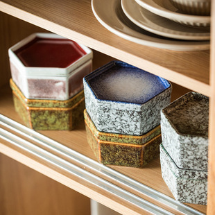 Japanese-Style Minimalist Ceramic Snack Storage Hexagonal Box for Dried Fruits, Snacks, and Sunflower Seeds, Household Underglaze Color Wholesale