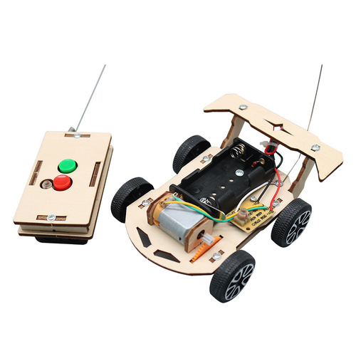 Fun technology small production DIY wireless remote control car science experiment primary and secondary school STEM education handmade material package