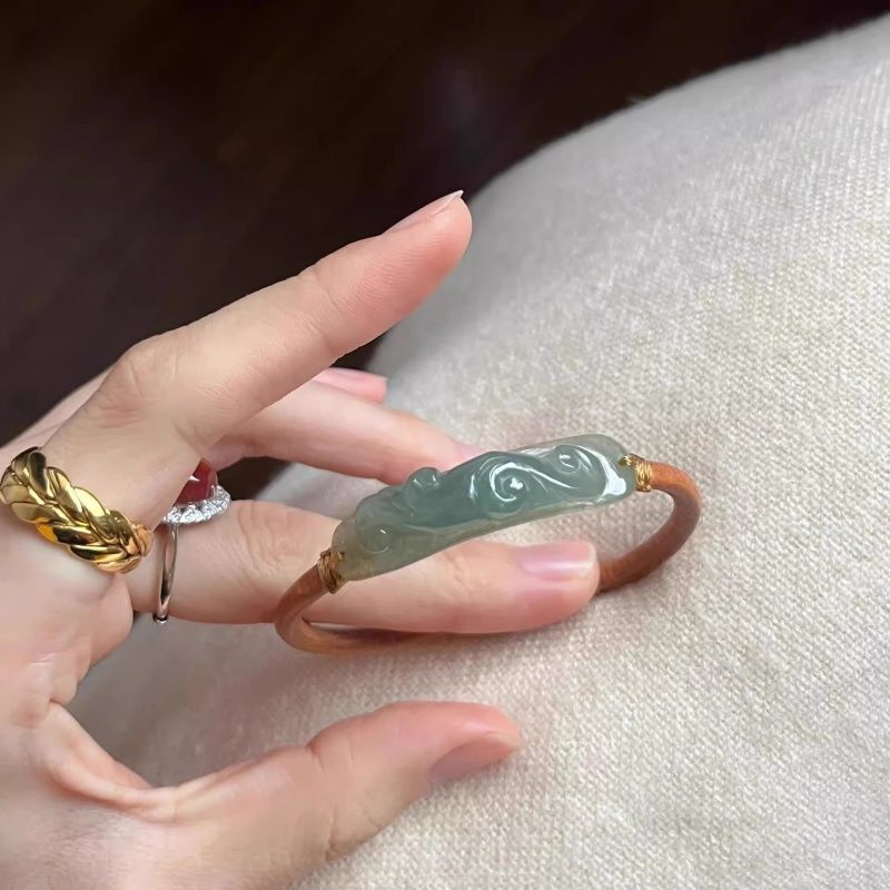 【No Phase Born Rhythm】New Chinese Style Flowing Flower Jade Bracelet for Women, Niche High-End Bracelet, Exquisite Versatile Jewelry