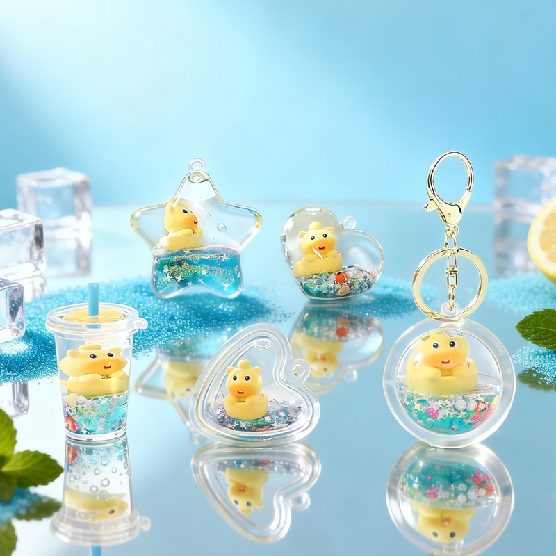 Cartoon Floating Doll Keychain with Oil Flow Sand, Cute Girl-Style Bag Pendant, Adorable Small Gift