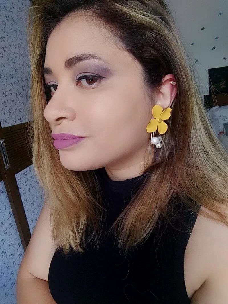 Aretes De Perlas De Flores Simples display picture 4