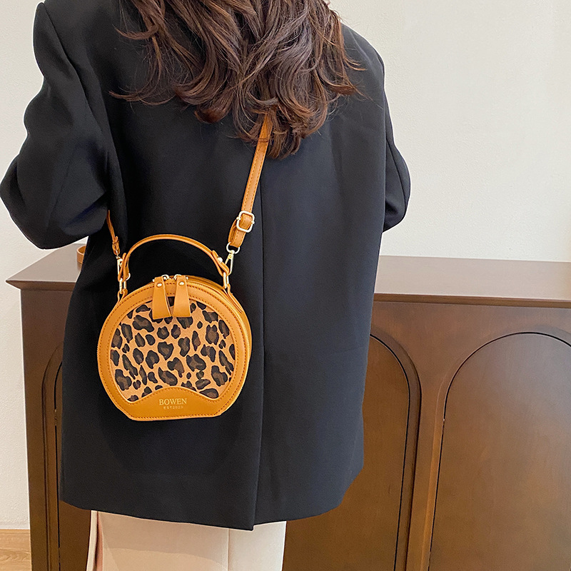 Women's 2024 popular niche fashion plaid crossbody texture handheld small round bag_voghion.com