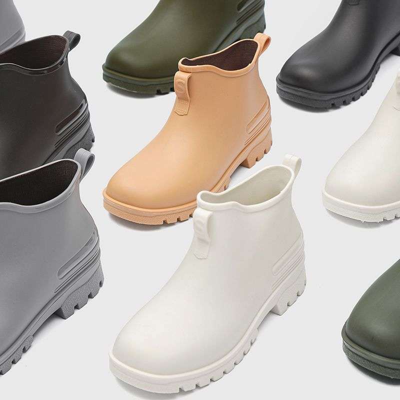 Students Rain Shoes Low-top Short Tube Water Shoes Big Boy Teenagers Non-slip Cotton Shallow Mouth Women's Water Boots Fashion in-laws Shoes