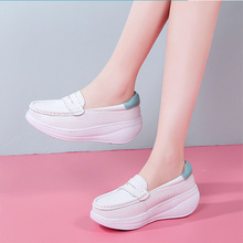 2024年新款白色护士鞋女真皮透气防滑防臭春夏坡跟不累脚厚底增高