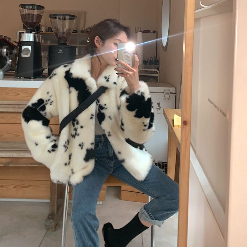 Women's Mink Coat Internet Celebrant Mink Cow White Fur Coat Casual Jacket New Fashionable Young Style Women's Mink Coat Internet Celebrant Mink Cow White Fur Coat Casual Jacket New Fashionable Young Style