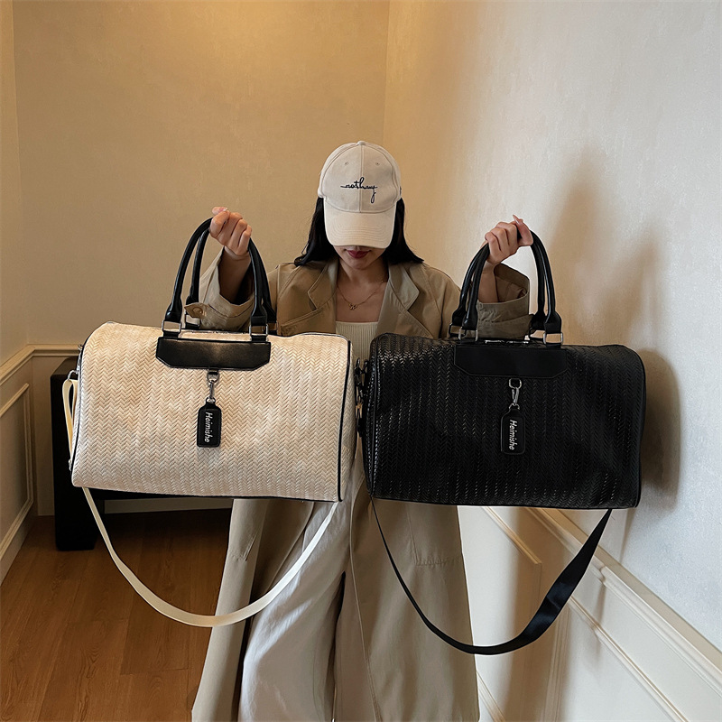 Women's Large Capacity Crossbody Sports Gym Bag, PU Leather Travel Duffel Bag, Hand-carry Luggage Bag with Wet and Dry Separation, Lightweight