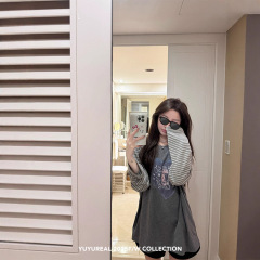 YUYUREAL 条纹爱好者 可爱小狗宽松大tee