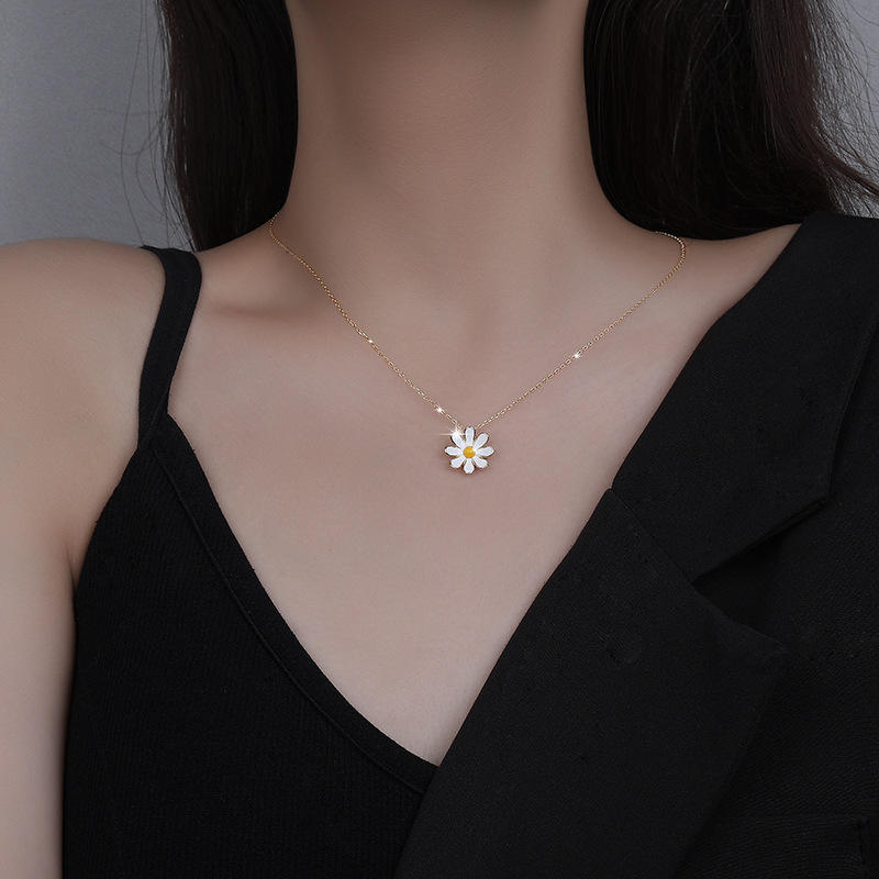 S Silber Koreanische Ausgabe Daisy Earnail frauen Kleine Frische Sonnenblume Chrysantheme Halskette Ohrringe_voghion.com